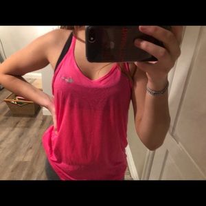 Hot pink Nike top ✨